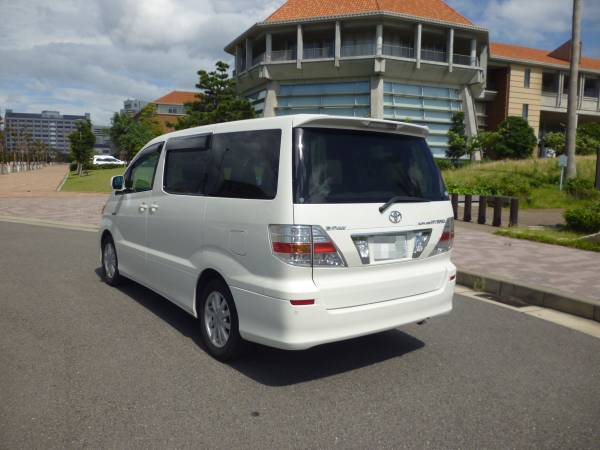 6 (or) 7 Seats