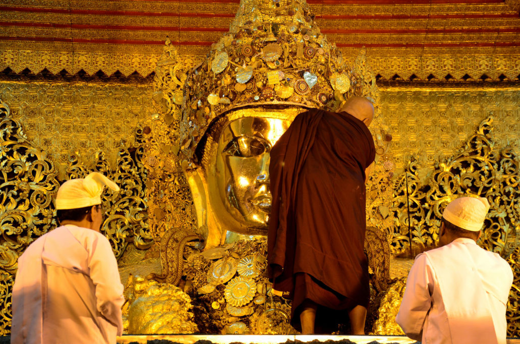 Mahamuni Pagoda Mandalay