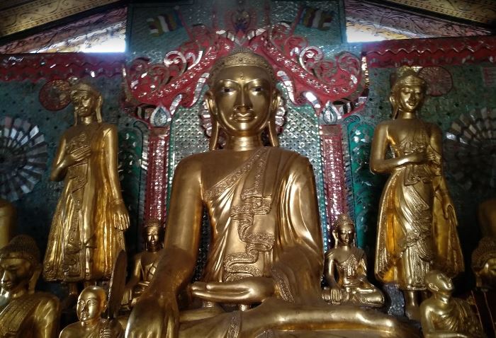 Shin Issa Gawna Buddha Shwedagon